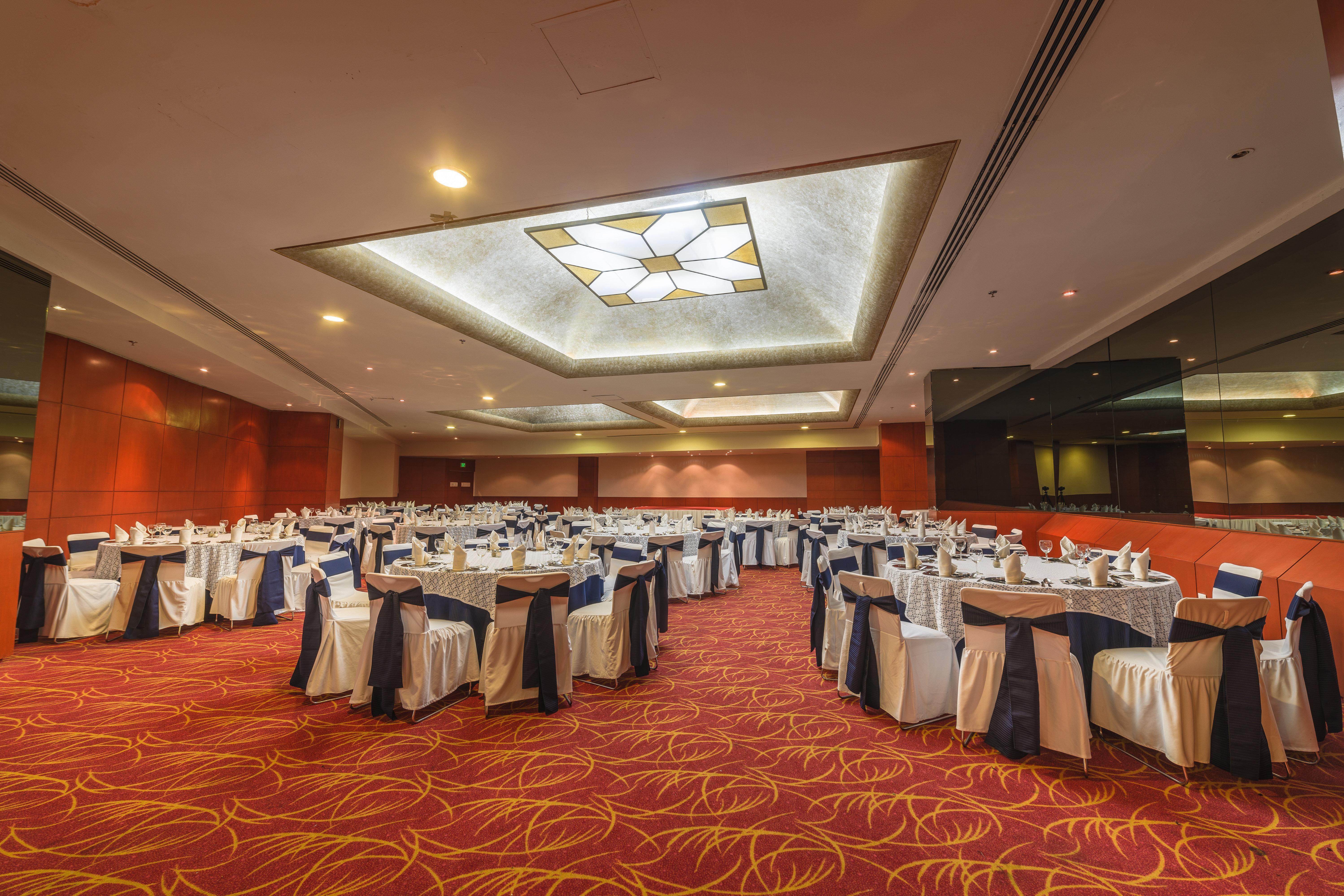 Holiday Inn Guadalajara Select By Ihg מראה חיצוני תמונה
