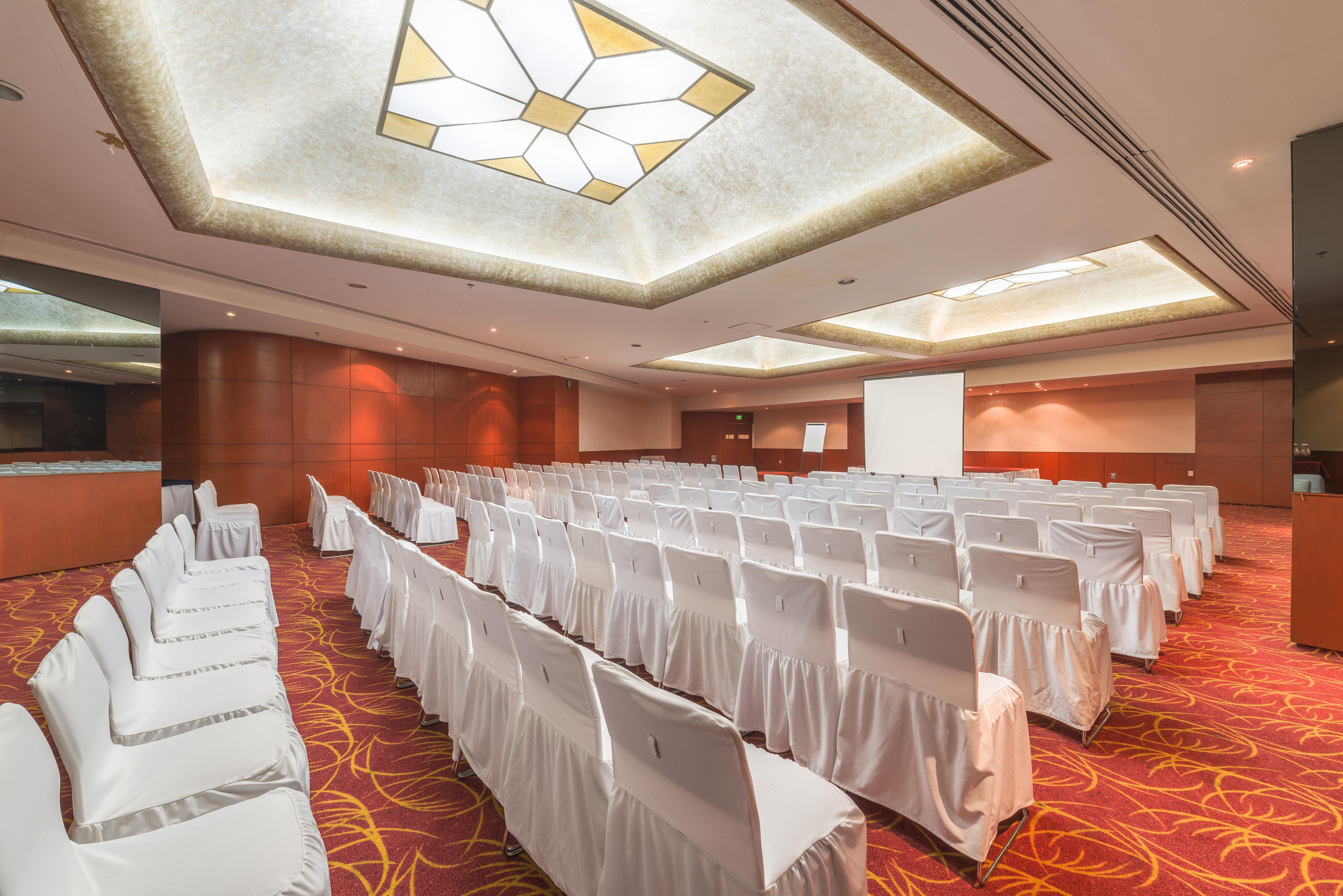 Holiday Inn Guadalajara Select By Ihg מראה חיצוני תמונה