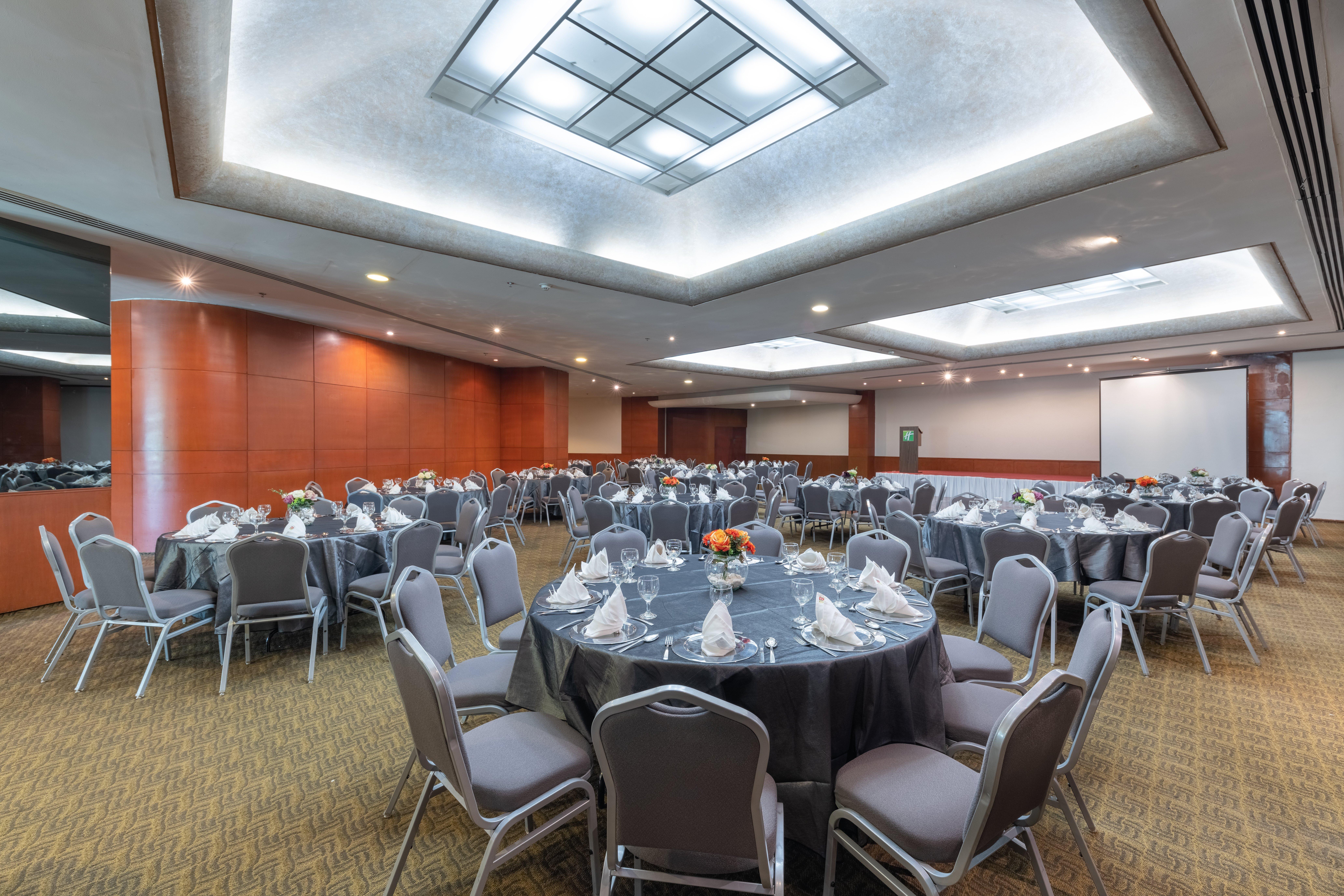 Holiday Inn Guadalajara Select By Ihg מראה חיצוני תמונה