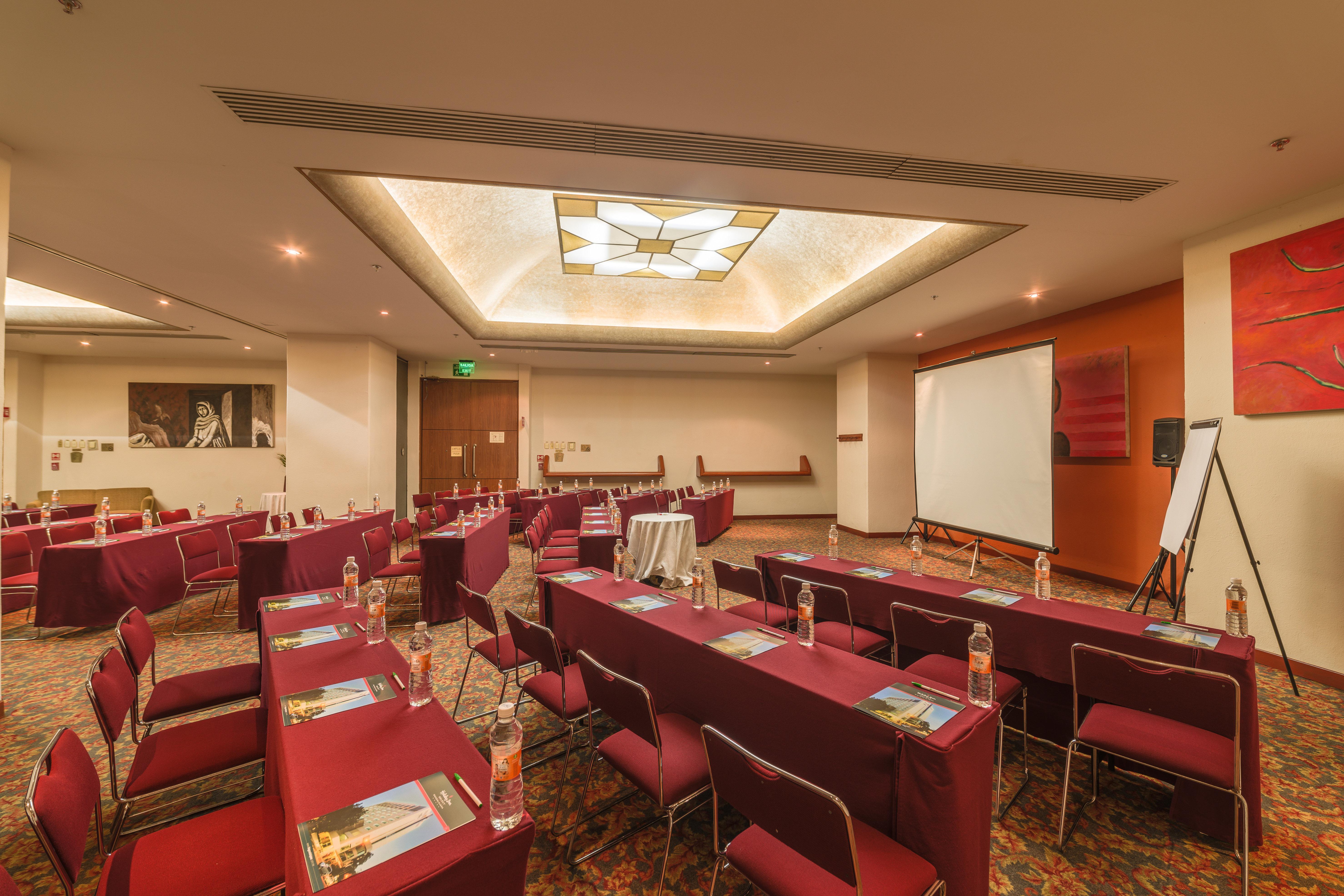 Holiday Inn Guadalajara Select By Ihg מראה חיצוני תמונה