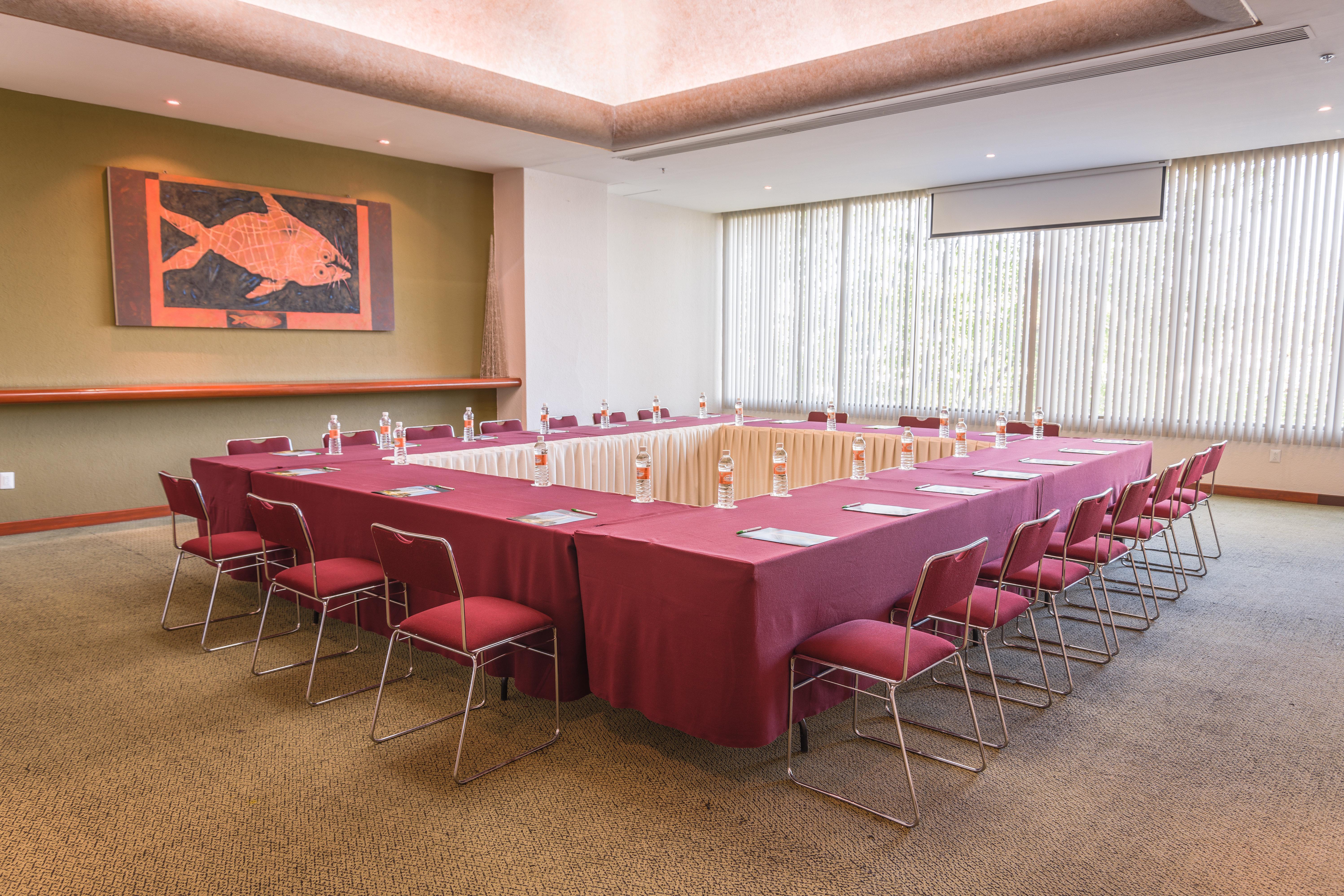 Holiday Inn Guadalajara Select By Ihg מראה חיצוני תמונה