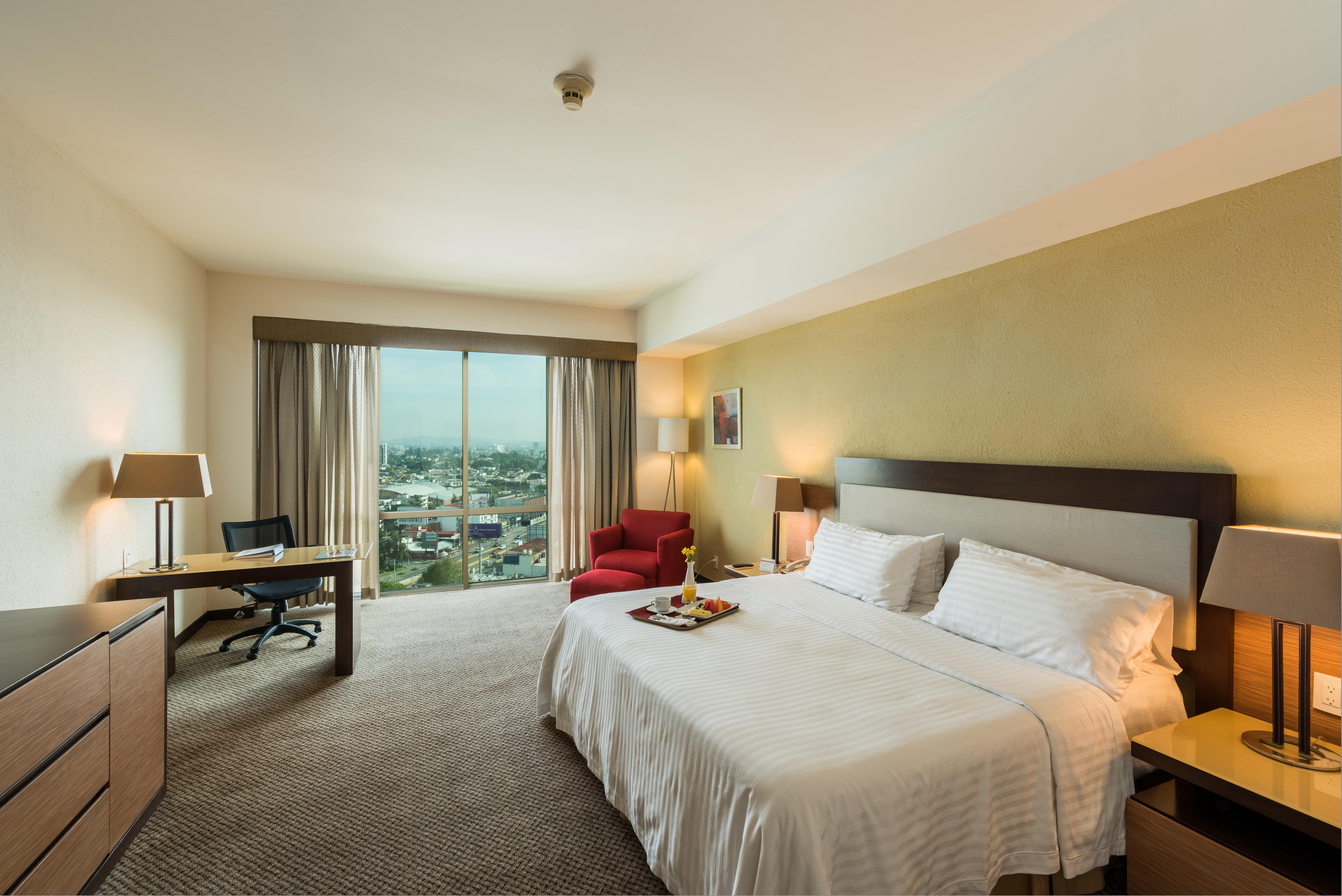 Holiday Inn Guadalajara Select By Ihg מראה חיצוני תמונה