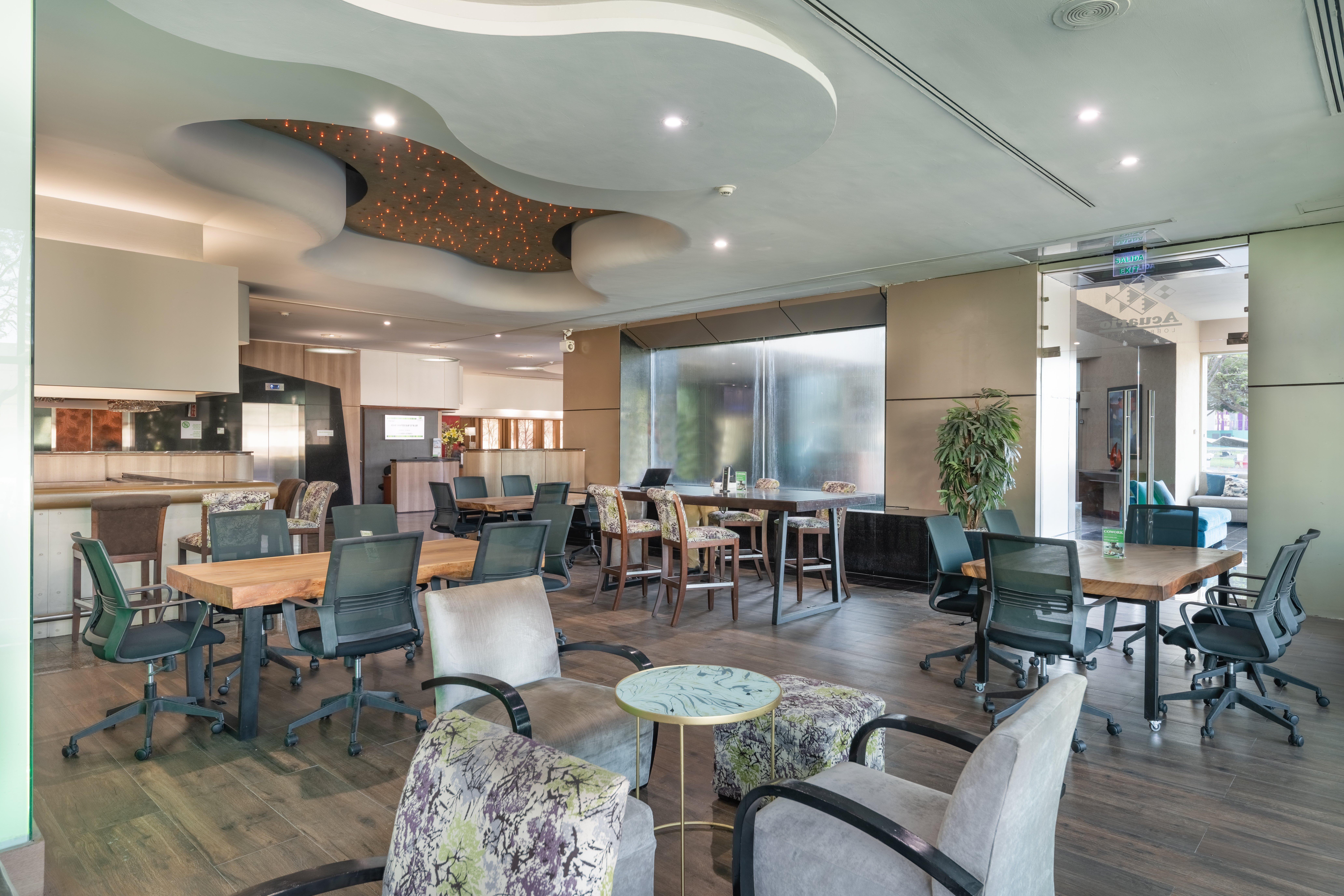 Holiday Inn Guadalajara Select By Ihg מראה חיצוני תמונה